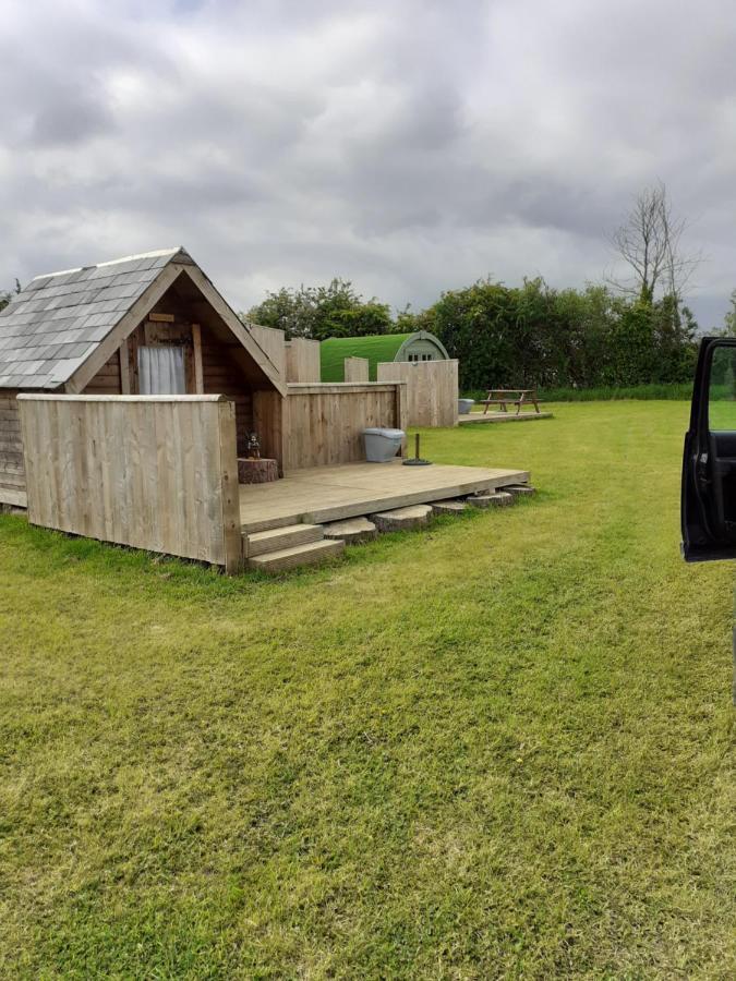 Glamping At The Retreat Wiltshire Is Rural Bliss Villa Chippenham  Ngoại thất bức ảnh
